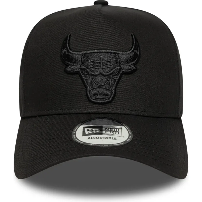 cappellino-visiera-curva-nero-snapback-e-frame-essential-di-chicago-bulls-nba-di-new-era