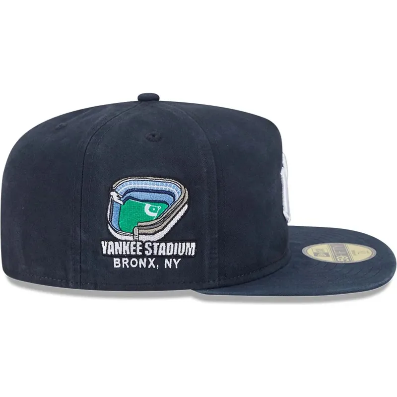 cappello-piatto-blu-navy-regolabile-59fifty-a-frame-championship-side-flag-dei-new-york-yankees-mlb-di-new-era