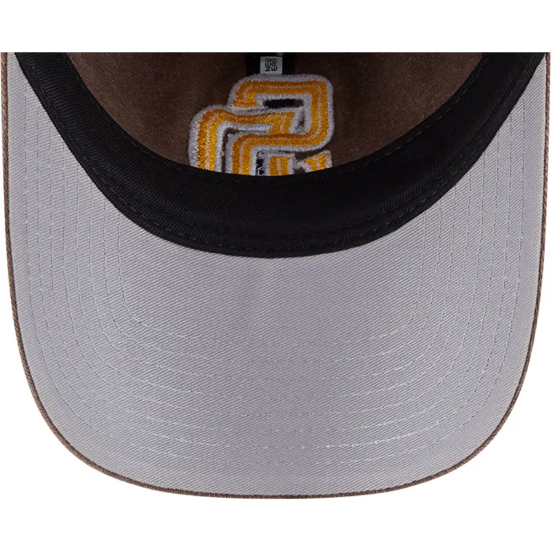 cappellino-curvo-marrone-regolabile-9twenty-washed-contrast-di-san-diego-padres-mlb-di-new-era