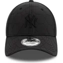 cappellino-con-visiera-curva-nero-regolabile-con-logo-nero-9forty-quilted-di-new-york-yankees-mlb-di-new-era