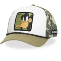 capslab-daffy-duck-loo11-cam-looney-tunes-white-and-camouflage-trucker-hat