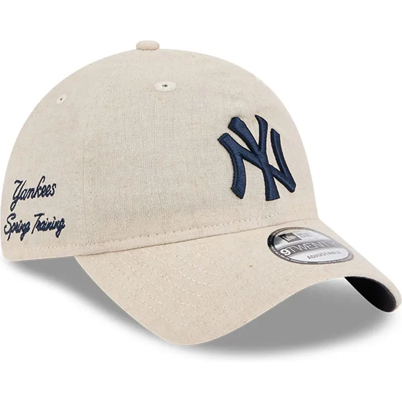 cappellino-curva-beige-regolabile-con-logo-blu-marino-9twenty-linen-spring-training-fan-pack-2025-di-new-york-yankees-mlb-di-new