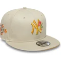 cappello-piatto-beige-snapback-9fifty-floreale-new-york-yankees-mlb-di-new-era