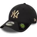 cappellino-curvo-nero-regolabile-con-logo-beige-9forty-recycled-di-new-york-yankees-mlb-di-new-era