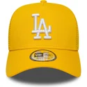 cappellino-trucker-giallo-a-frame-league-essential-dei-los-angeles-dodgers-mlb-di-new-era