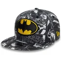 cappellino-nero-snapback-piatto-per-bambino-9fifty-all-over-print-di-batman-dc-comics-di-new-era