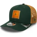 cappellino-trucker-verde-e-marrone-9seventy-stretch-snap-con-logo-in-rilievo-oakland-athletics-mlb-di-new-era