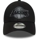 cappellino-trucker-nero-regolabile-con-logo-grigio-9forty-dei-los-angeles-lakers-nba-di-new-era