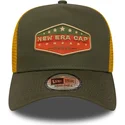 cappellino-trucker-verde-e-giallo-a-frame-cotton-patch-di-new-era