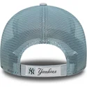 cappellino-trucker-blu-regolabile-con-logo-blu-navy-9forty-homefield-dei-new-york-yankees-mlb-di-new-era