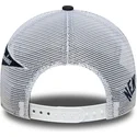 cappellino-trucker-blu-navy-e-bianco-a-frame-multi-patch-dei-new-york-yankees-mlb-di-new-era