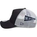 cappellino-trucker-blu-marino-e-bianco-a-frame-multi-patch-di-new-york-yankees-mlb-di-new-era
