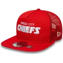 cappello-piatto-trucker-rosso-golfer-international-series-games-2024-dei-kansas-city-chiefs-nfl-di-new-era