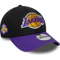 cappellino-curvo-nero-e-viola-regolabile-9forty-side-patch-dei-los-angeles-lakers-nba-di-new-era