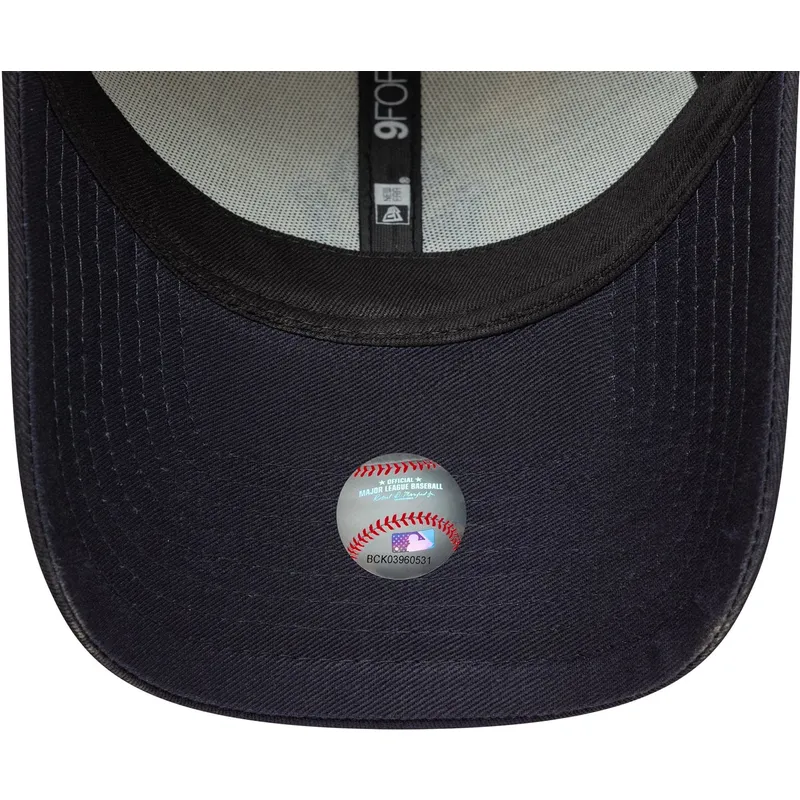 cappellino-curvo-beige-e-blu-marino-regolabile-9forty-side-script-di-new-york-yankees-mlb-di-new-era