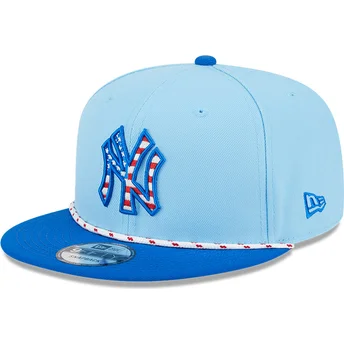 Cappellino piatto blu snapback 9FIFTY 4th July dei New York Yankees MLB di New Era