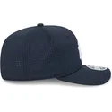cappellino-snapback-curva-blu-navy-9seventy-stretch-snap-perf-dei-new-york-yankees-mlb-di-new-era