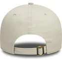 cappellino-beige-con-visiera-curva-regolabile-9forty-badge-di-new-era