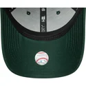 cappellino-verde-regolabile-con-visiera-curva-e-logo-verde-9forty-league-essential-dei-new-york-yankees-mlb-di-new-era