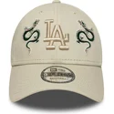 cappellino-beige-regolabile-con-visiera-curva-e-logo-beige-9forty-icon-dragon-dei-los-angeles-dodgers-mlb-di-new-era