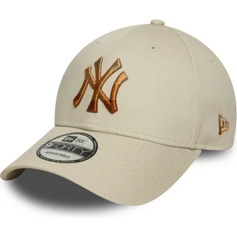 Cappellino beige a visiera curva regolabile con logo marrone 9FORTY Ombre Infill dei New York Yankees MLB di New Era