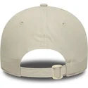 cappellino-curvo-beige-regolabile-con-logo-beige-9forty-tonal-flawless-dei-new-york-yankees-mlb-di-new-era