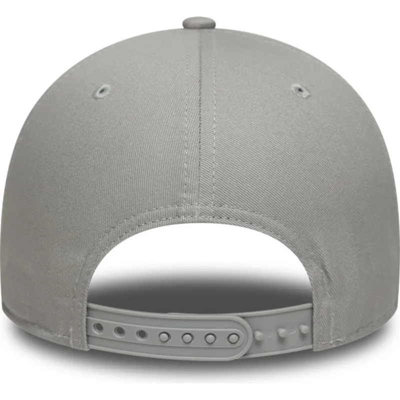 cappellino-curvo-grigio-snapback-9forty-core-di-ufc-ultimate-fighting-championship-di-new-era