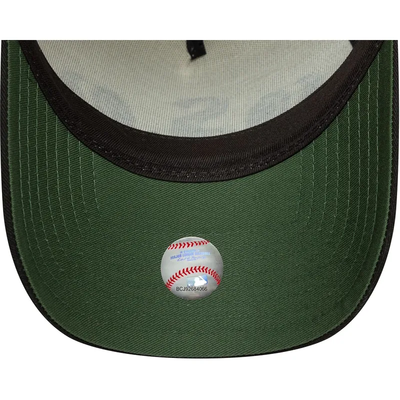 cappellino-visiera-curva-beige-e-nero-snapback-a-frame-paisley-di-chicago-white-sox-mlb-di-new-era