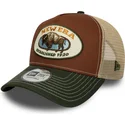 cappellino-trucker-marrone-e-verde-a-frame-animal-patch-buffalo-di-new-era