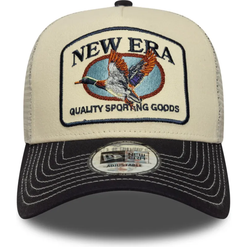 cappellino-trucker-beige-e-blu-marino-a-frame-animal-patch-di-anatra-di-new-era