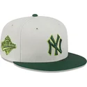 cappello-piatto-beige-e-verde-regolabile-59fifty-clr-dvlp-dei-new-york-yankees-mlb-di-new-era