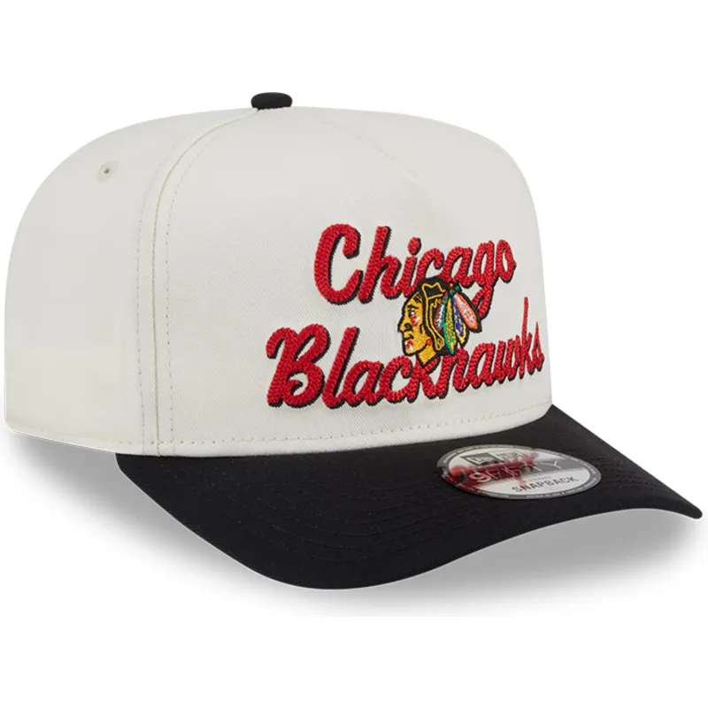 cappellino-visiera-curva-beige-e-nero-snapback-9fifty-a-frame-chainstitch-di-chicago-blackhawks-nhl-di-new-era