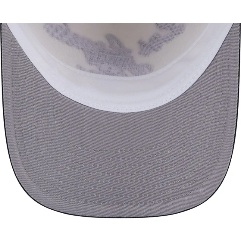 cappellino-visiera-curva-beige-e-nero-snapback-9fifty-a-frame-chainstitch-di-los-angeles-kings-nhl-di-new-era