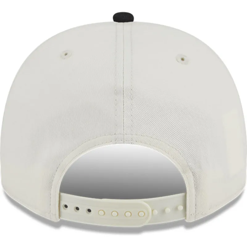 cappellino-visiera-curva-beige-e-nero-snapback-9fifty-a-frame-chainstitch-di-san-jose-sharks-nhl-di-new-era