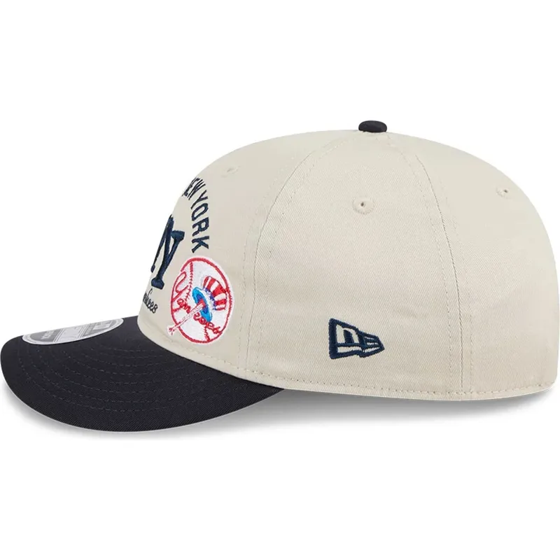 cappellino-curvo-beige-e-blu-marino-snapback-9fifty-retro-crown-scatter-di-new-york-yankees-mlb-di-new-era