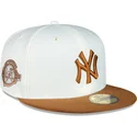 cappello-piatto-bianco-e-marrone-aderente-59fifty-chrome-toast-side-patch-dei-new-york-yankees-mlb-di-new-era