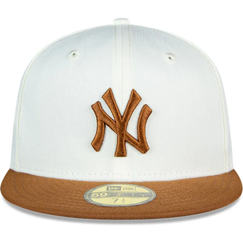cappello-piatto-bianco-e-marrone-aderente-59fifty-chrome-toast-side-patch-dei-new-york-yankees-mlb-di-new-era