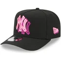 cappellino-curvo-nero-snapback-9fifty-a-frame-neon-dei-new-york-yankees-mlb-di-new-era
