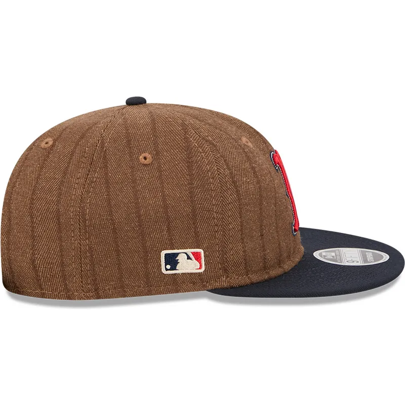 cappello-piatto-marrone-e-blu-navy-regolabile-9fifty-retro-crown-wool-pinstripe-di-boston-red-sox-mlb-di-new-era