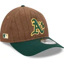 cappellino-curvo-marrone-e-verde-regolabile-9twenty-a-frame-wool-pinstripe-di-oakland-athletics-mlb-di-new-era