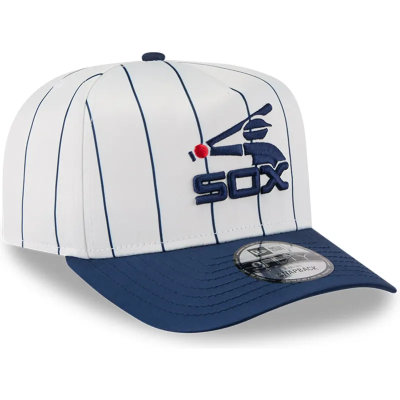 cappellino-visiera-curva-bianco-e-blu-marino-snapback-9fifty-a-frame-satin-pinstripe-di-chicago-white-sox-mlb-di-new-era