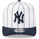 cappellino-bianco-e-blu-navy-snapback-9fifty-a-frame-satin-pinstripe-dei-new-york-yankees-mlb-di-new-era