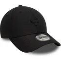 cappellino-curvo-nero-regolabile-9forty-con-spille-dei-chicago-bulls-nba-di-new-era