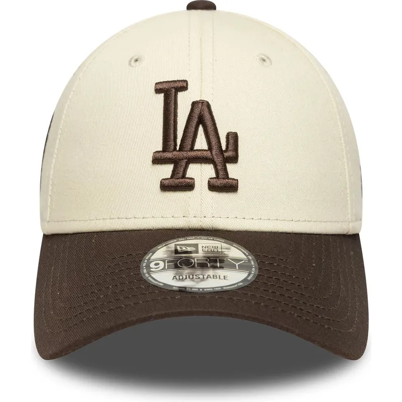cappellino-visiera-curva-beige-e-marrone-regolabile-9forty-side-patch-di-los-angeles-dodgers-mlb-di-new-era