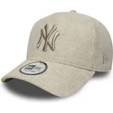 cappellino-curvo-beige-snapback-con-logo-beige-9forty-e-frame-melton-di-new-york-yankees-mlb-di-new-era