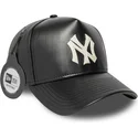 cappellino-curvo-nero-regolabile-9forty-e-frame-img-leather-di-new-york-yankees-mlb-di-new-era