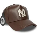 cappellino-curvo-marrone-regolabile-9forty-e-frame-img-leather-dei-new-york-yankees-mlb-di-new-era