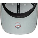 cappellino-curvo-argento-regolabile-da-donna-9forty-metallic-dei-new-york-yankees-mlb-di-new-era
