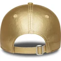 cappellino-curvo-dorato-regolabile-da-donna-9forty-metallic-dei-new-york-yankees-mlb-di-new-era
