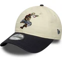 cappellino-curvo-beige-e-blu-navy-regolabile-per-bambino-9twenty-mascot-di-new-era